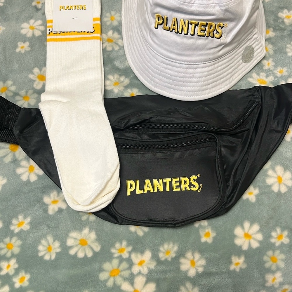 New Planters Brand - Bucket Hat, Casual Crew Socks, & Black Nylon Fanny Pack